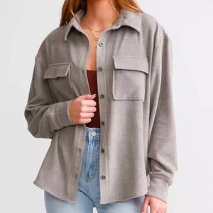NWT BKE (Buckle) Fleece Boyfriend Shacket Driftwood (Size M)